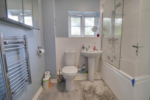 10 Squirrel Drive, Sholing, Southampton, SO19 8SY
