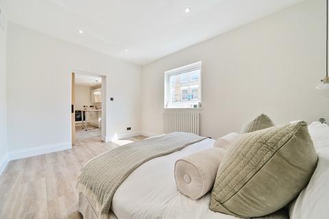 1 bedroom apartment for sale, Lordship Lane, Dulwich, London