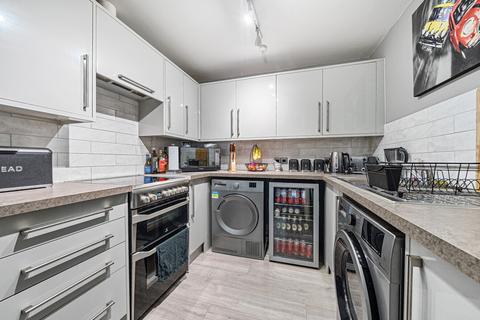 1 bedroom apartment for sale, Green Ridges, Headington, Oxford