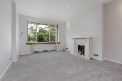 120 Monteith Drive, Clarkston, Glasgow, G76 8NZ