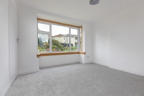 120 Monteith Drive, Clarkston, Glasgow, G76 8NZ