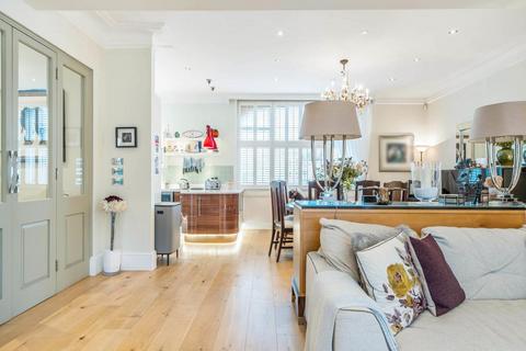 3 bedroom flat for sale, Primrose Hill Road, Belsize Park