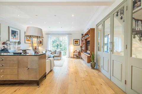 3 bedroom flat for sale, Primrose Hill Road, Belsize Park