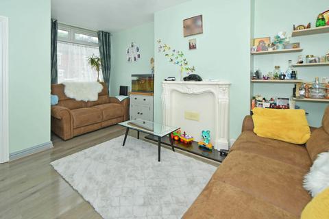 2 bedroom terraced house for sale, Leek Road, Hanley, Stoke-on-Trent