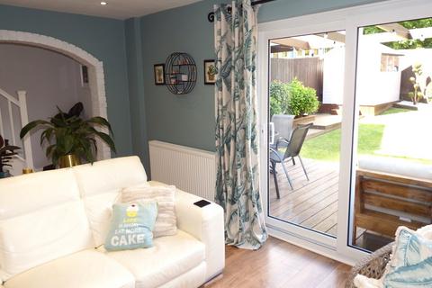 7 Braemar Close, Stevenage, SG2 8TA