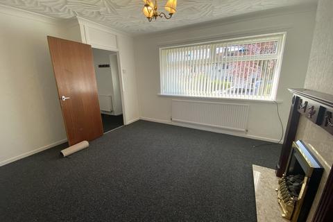 3 bedroom semi-detached house to rent, Tabley Rd, Wistaston