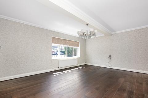 5 bedroom detached house for sale, Hillcrest Road , Purley