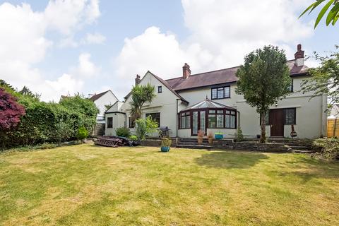 5 bedroom detached house for sale, Hillcrest Road , Purley