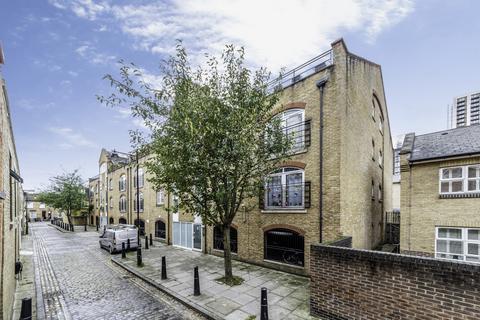 1 bedroom apartment to rent, Coldharbour, Poplar, London E14