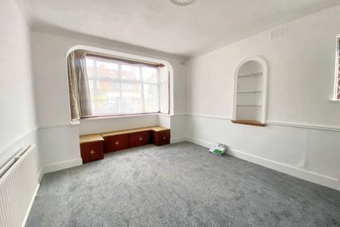 5 bedroom house share to rent, Streatham Road, Mitcham CR4