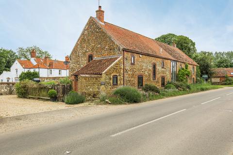 2 bedroom barn conversion for sale, Congham