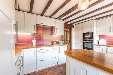 2 bedroom barn conversion for sale, Congham