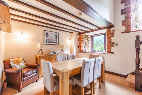 2 bedroom barn conversion for sale, Congham