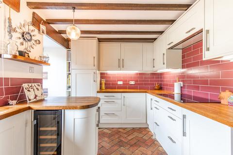 2 bedroom barn conversion for sale, Congham