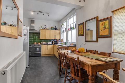 4 bedroom semi-detached house for sale, Sherard Road, Eltham SE9