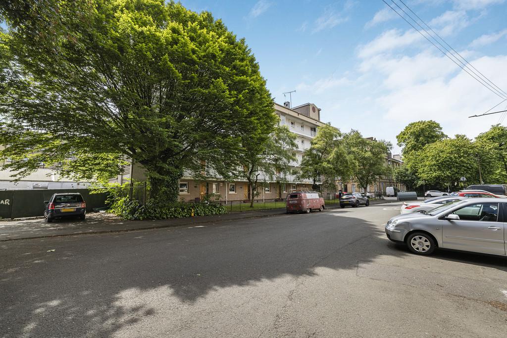 31-print-12 Napiershall Street 12