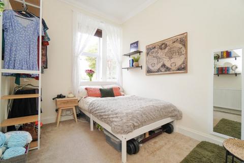 Flat G/2, 3 Gavinburn Street, Old Kilpatrick, Glasgow, G60 5JN