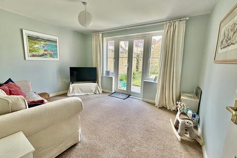 3 bedroom semi-detached house to rent, Gorse Place, Corsham SN13