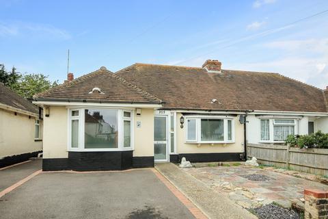 2 bedroom semi-detached bungalow to rent, Manor Hall Road, Southwick BN42