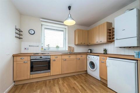 1 bedroom flat to rent, Lavender Hill, Battersea, London, SW11