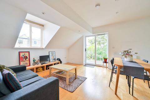 1 bedroom flat for sale, Park View Mews, Stockwell, London, SW9