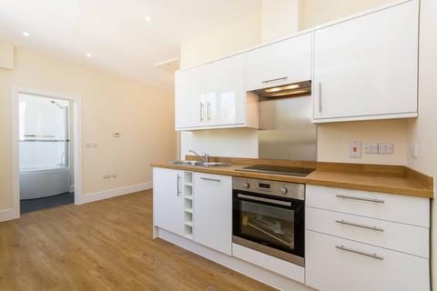 1 bedroom flat to rent, Churchill Mews, Croydon, CR0