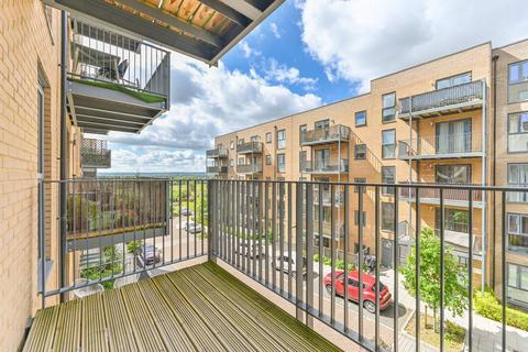 1 bedroom flat for sale, Apple Yard, Anerley, London, SE20