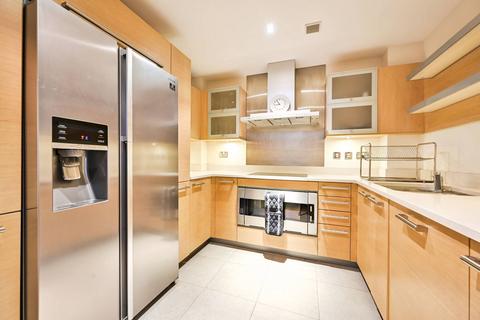 2 bedroom flat for sale, Imperial Wharf, Sands End, London, SW6