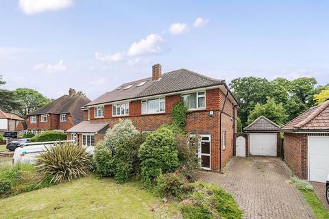 61 Fairoak Drive, London, SE9 2QQ