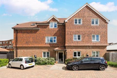 undefined, Owen Road, Godalming GU7