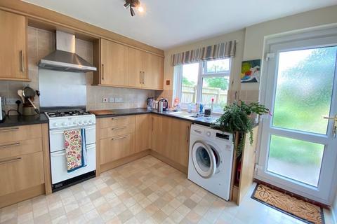2 bedroom terraced house for sale, Alcock Crest, Warminster
