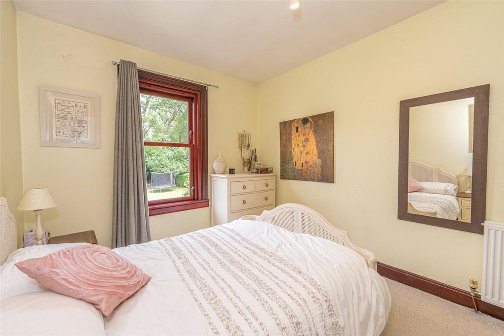 Bedroom 2 Alt