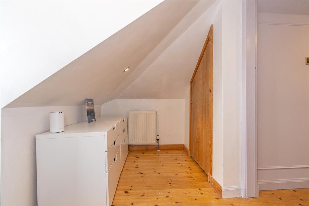 Bedroom 4/Study
