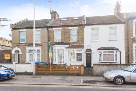 7 bedroom house to rent, Cann Hall Road, Leytonstone, London, E11