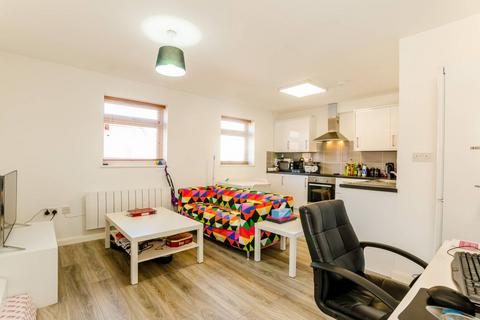 1 bedroom flat to rent, Courcy Road, N8, Wood Green, London, N8