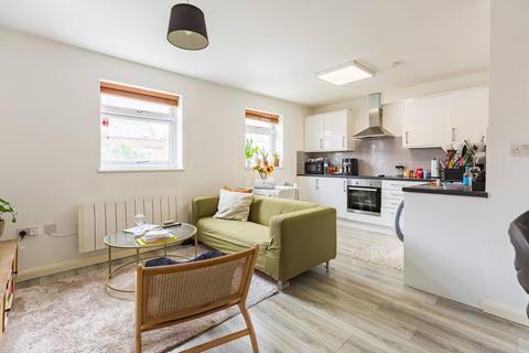 1 bedroom flat to rent, Courcy Road, N8, Wood Green, London, N8