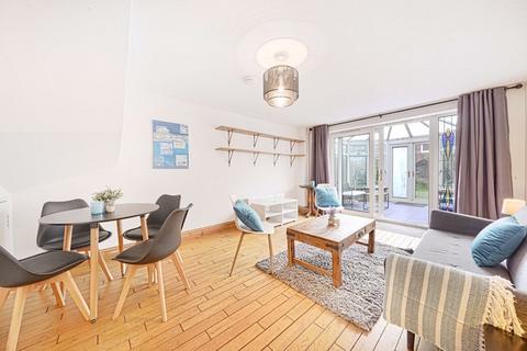 4 bedroom terraced house for sale, Hewison Street, Bow E3