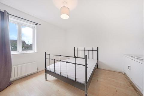 4 bedroom terraced house for sale, Hewison Street, Bow E3