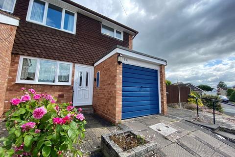 3 bedroom semi-detached house for sale, Ferndale Crescent, Kidderminster