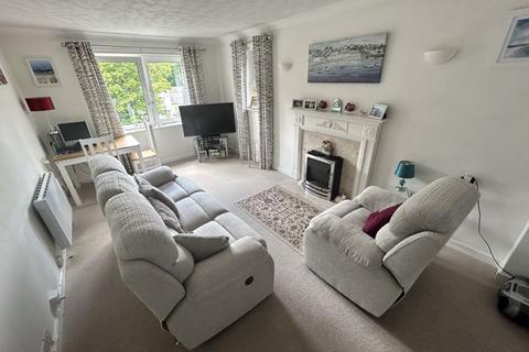 1 bedroom retirement property for sale, Conway Road, Colwyn Bay