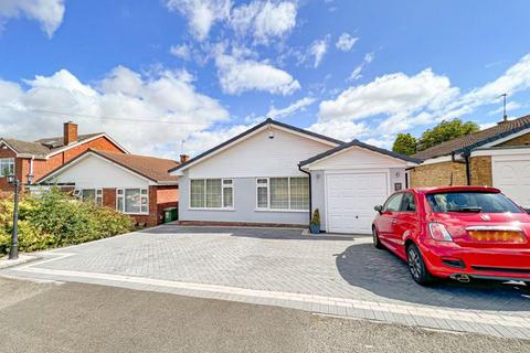 2 bedroom detached bungalow for sale, Aldridge Road, Streetly, Sutton Coldfield, B74 3TS