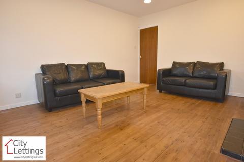 2 bedroom apartment to rent, 3 Bronte Court