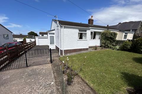 2 bedroom semi-detached bungalow for sale, Gwynan Park, Dwygyfylchi