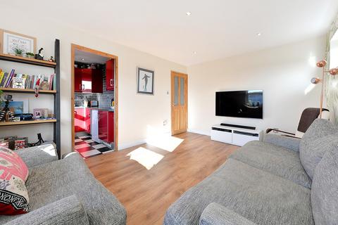 2 bedroom apartment for sale, Edmeston Close, London E9