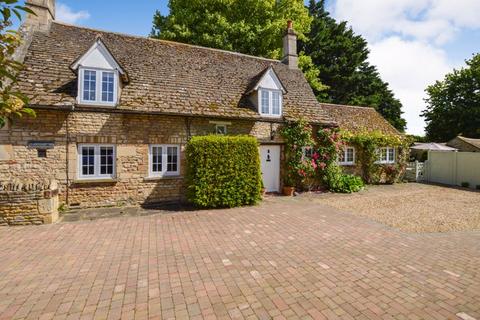 3 bedroom detached house for sale, St. John's Cottage, Church Street, Ryhall