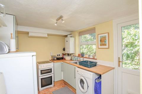 2 bedroom end of terrace house for sale, Causeway, Banbury
