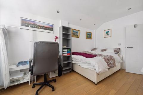 1 Priory Avenue, Cheam, Sutton, SM3 8LU