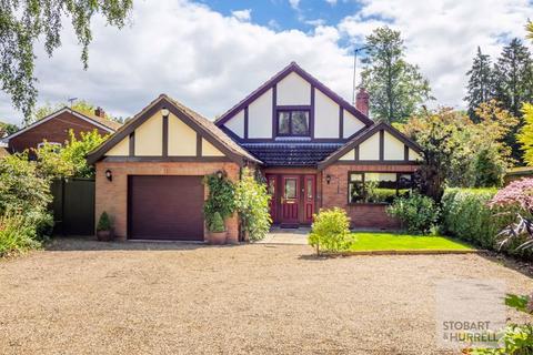 4 bedroom detached house for sale, Norwich Road, Norwich NR12