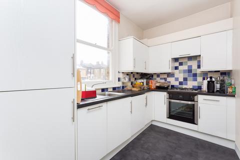 2 bedroom flat to rent, Lordship Lane, SE22