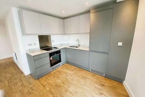 2 bedroom apartment to rent, Phoenix, Saxton Lane